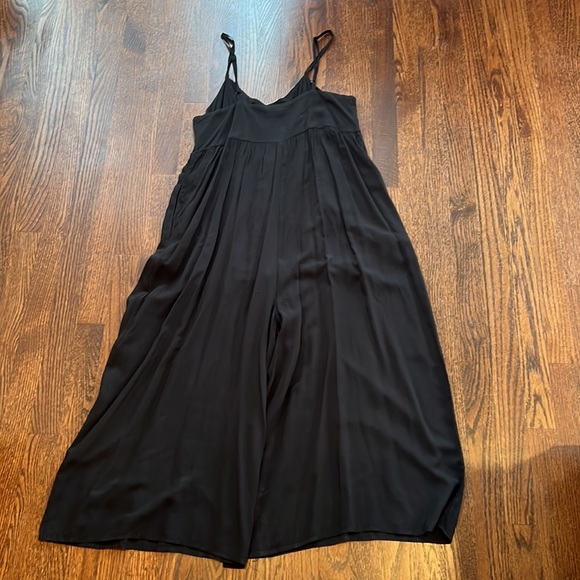 Urban outfitters black romper size L - Picture 2 of 3
